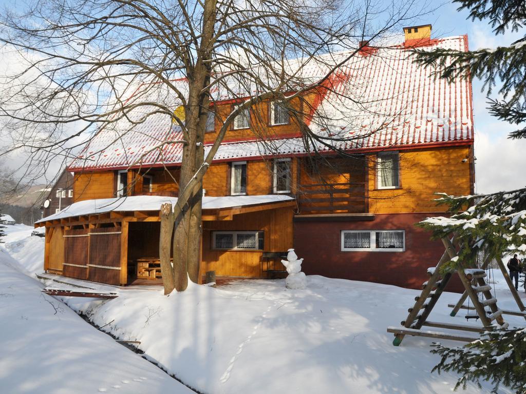 Dom Goscinny Jawor Czarnypotok Krynica Exterior foto