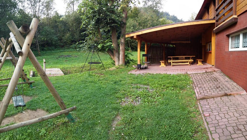 Dom Goscinny Jawor Czarnypotok Krynica Exterior foto
